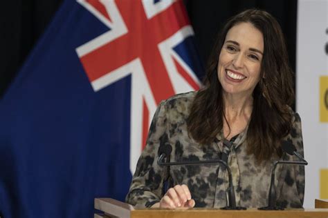 The prime minister chooses the ministers to form the cabinet and submits them to the governor general for approval. Watch New Zealand's prime minister keep cool as earthquake ...