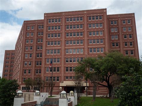 Texas Largest County Jail Scrutinized After Assault Review Klif Am