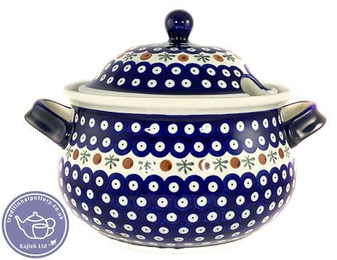 Combining the influences of asian and european pottery, north carolina art pottery is recognized for its bold, classic, functional design. X Large Soup Tureen 4.5 L - 949S/D41 - Traditional Pottery ...