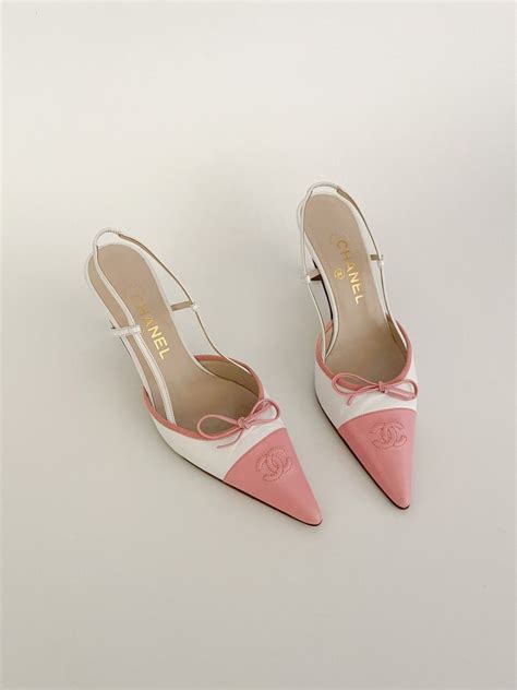 Dr Shoes, Cute Shoes, Me Too Shoes, Shoes Heels, Pumps, Pink Chanel