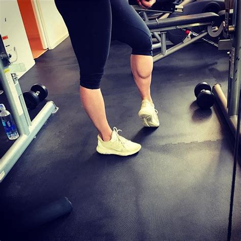 Her Calves Muscle Legs Calf Muscle Mix Set