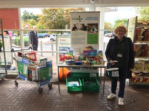 Food Collection At Tesco Barkingside Receives 985 Kilos Of Food And