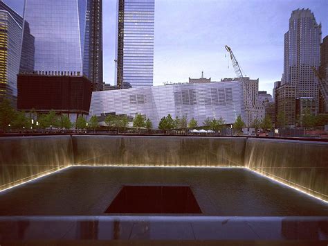 Sept 11 Memorial Museums Fraught Task To Tell The Truth The New