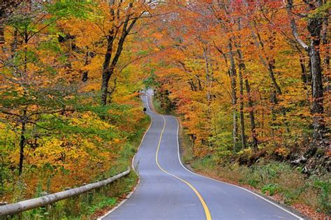 The 10 Best Backroads In Massachusetts For A Long Scenic Drive Only