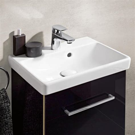 Villeroy And Boch Avento Hand Washbasin White With Ceramicplus With