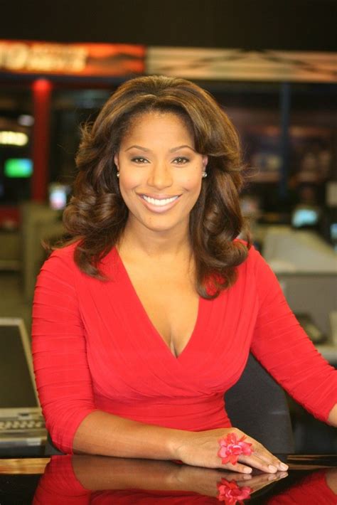 Longtime fox4 morning news anchor walter evans in the kdfw studios.(john f. Sharon Reed | Celebrity crush, Black beauties, News anchor
