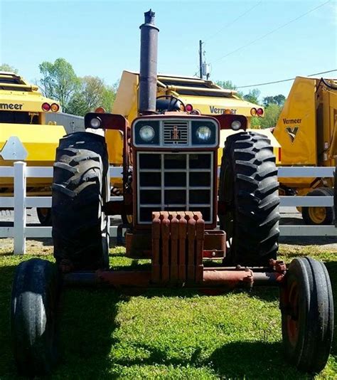Ih 666 Farmall Tractor Art Tractors