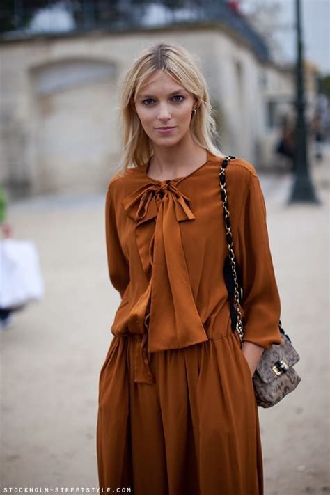 Save images to pinterest with a browser extension. Pin on Anja Rubik