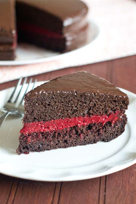 Get all the best tasty recipes in your inbox! What Is The Best Icing For Red Velvet Cake / The BEST Red ...
