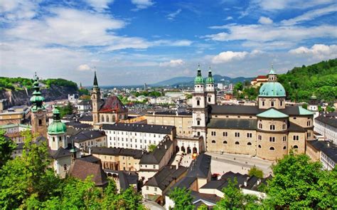Salzburg Bans Begging Across The City
