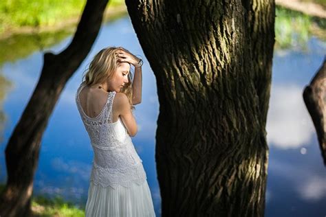 11 Outdoor Portrait Photography Tips For Easy Shots