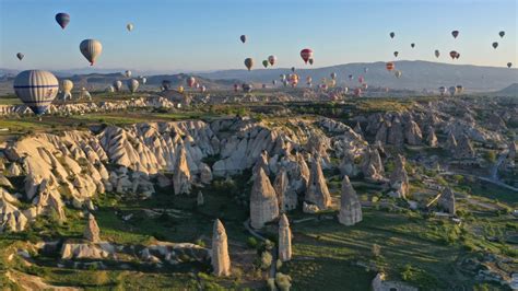 Kapadokya Da Balon Turlar Yeni Y Ldan Umutlu Trt Haber Foto Galeri