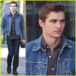 Dave Franco I Do My First Real Sex Scene In Neighbors Dave Franco Just Jared