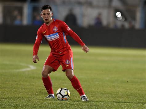 Morutan, geçtiğimiz sezon bükreş formasıyla 36 maçta 8 gol, 15 asistlik performans sergiledi. Olimpiu Moruțan, aproape să semneze cu Dinamo București!