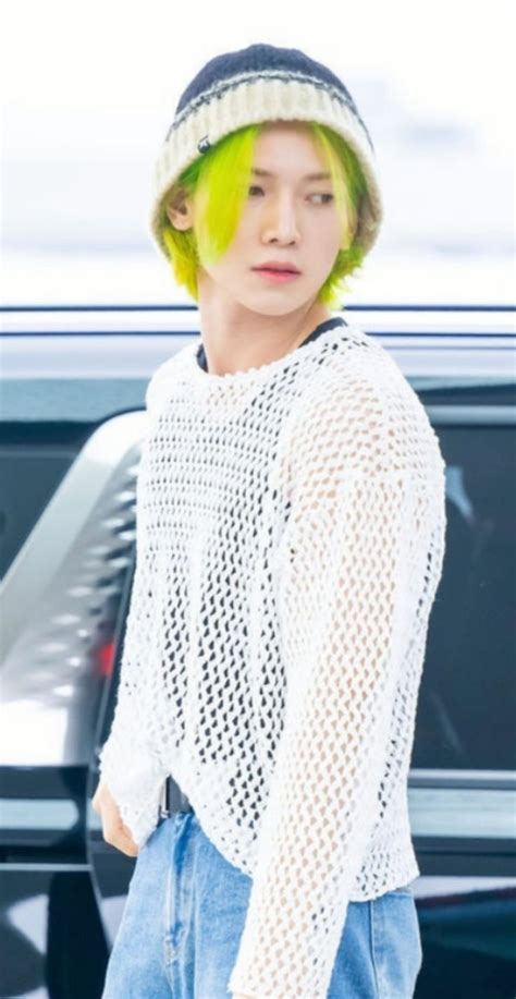 Kang Yeosang In 2023 Green Hair Fashion Hair