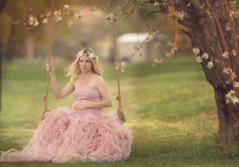 diy-maternity-dress-diy-maternity-dress,-diy-maternity-gown,-diy-gown