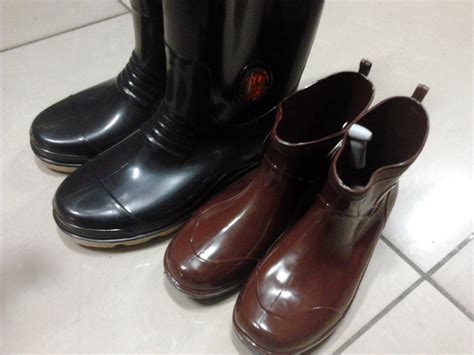 Automatik anda anda jadi seorang yang insecure dengan situasi sekeliling. Produk Rumah - Kasut Boot Getah Untuk Kanak - Kanak ...