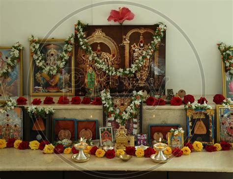 Image Of Hindu God Idols And Photo Frames At Pooja Rooms Vu487291 Picxy