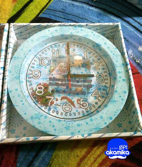 Kedai hadiah, kedai cenderamata atau kedai cenderahati adalah kedai yang menjual cenderamata berkaitan topik atau tema tertentu. TEMPAHAN JAM BERCETAK PELBAGAI WARNA - CENDERAHATI DAN ...