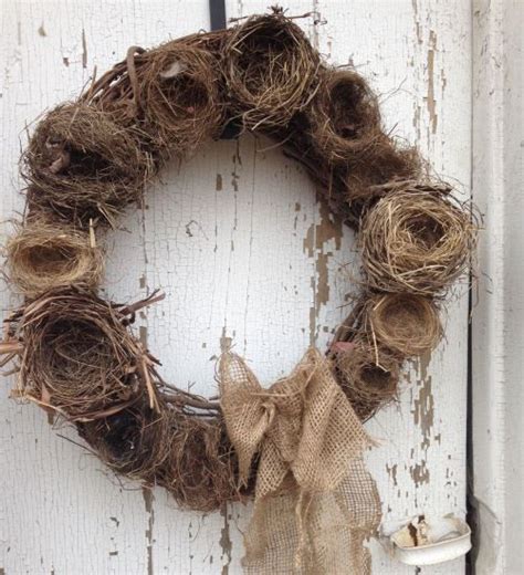 I dont really mind, however, my brother said the nest would leave a bad spot on the door. DIY Birds Nest Wreath - Green Promise Blog - GRIT Magazine ...