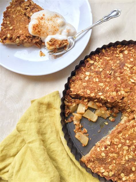 Healthy Pear And Ginger Crisp The Dish On Healthy