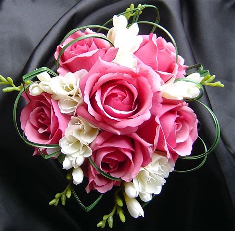 Life Style And Fashion Wedding Flowers Roses