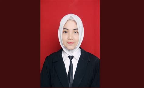Hasil menggunakan crtl + j di photoshoop. 20+ Ide Pas Foto Hijab Background Merah - My Red Gummi Bear