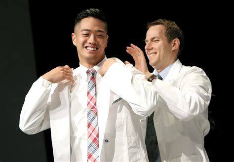 Largest Class In Ohsu School Of Medicine History To Celebrate Annual White Coat Ceremony Ohsu News