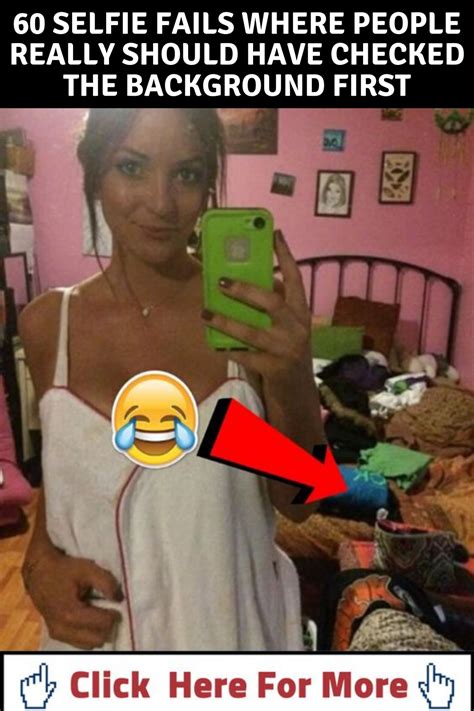 Selfie Fails Where People Really Should Have Checked The Background First In Selfie