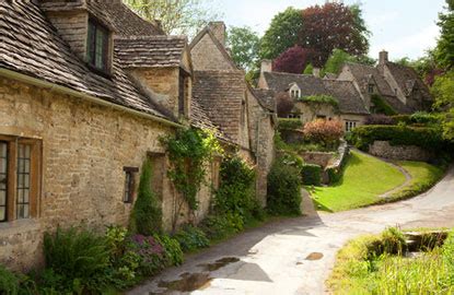 It shares land borders with wales to the west and scotland to the north. Where to Go in the English Countryside - Fodors Travel Guide