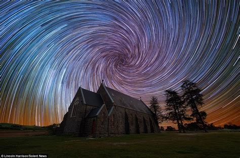 Nigh Sky Time Lapse Photography by Lincoln Harrison - XciteFun.net