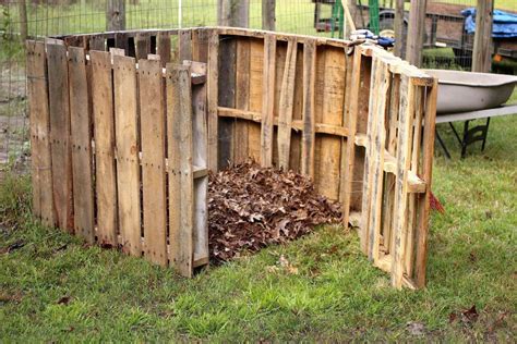 Diy Pallet Compost Bin Hgtv