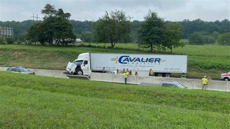 Tractor Trailer Crash Closes Part Of Pennsylvania Turnpike