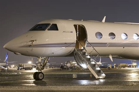 Gulfstream has produced more than 2,000 aircraft since 1958. Jet Privato Gulfstream G550 - Fast Private Jet
