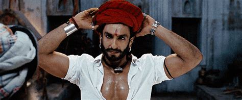3 Years And Still No Girl Has Accepted Ranveer Singhs Marriage Proposal Why Bollywood News