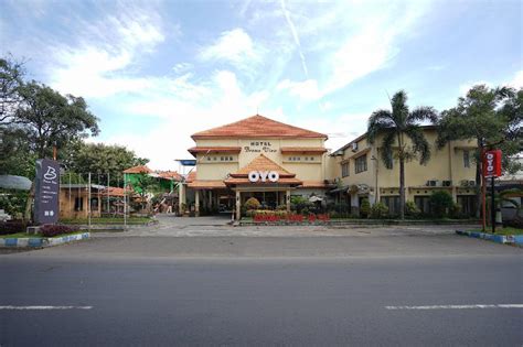 Bromo View Hotel Probolinggo 2023 Updated Deals Hd Photos And Reviews