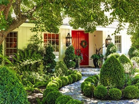Give the front of your house a boost with these planter ideas. Red Doors on Houses