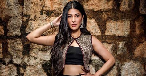 Shruti Haasan Shares A Throwback Pic With A Bold Caption On Her Instagram “i So Wish I Could Go
