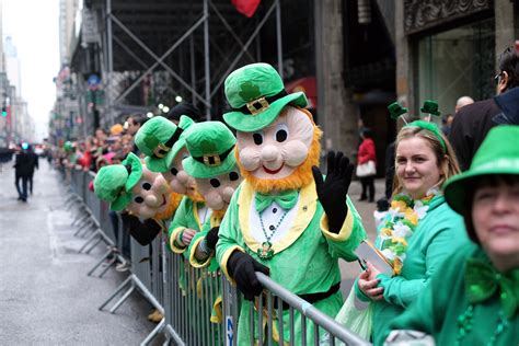 St Patrick S Day Facts History And Traditions For The Irish Holiday Ibtimes