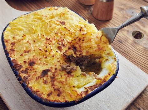 The moosewood cookbook has inspired generations to cook simple, healthy, and seasonal food. Copycat Irish Rover's Unicorn Pub Shepherd's Pie Recipe | CDKitchen.com