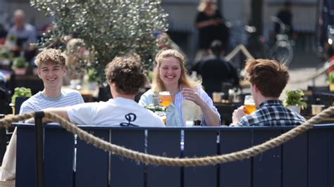 Gisteren is onder voorbehoud het protocol verantwoord sporten gepubliceerd met daarin de versoepelingen per woensdag 1 juli. Den Haag FM » Versoepelingen coronamaatregelen: meer ...