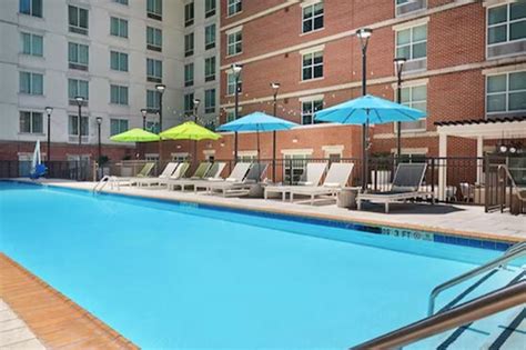 Hilton Garden Inn Atlanta Midtown Pool And Spa Day Pass Atlanta Resortpass