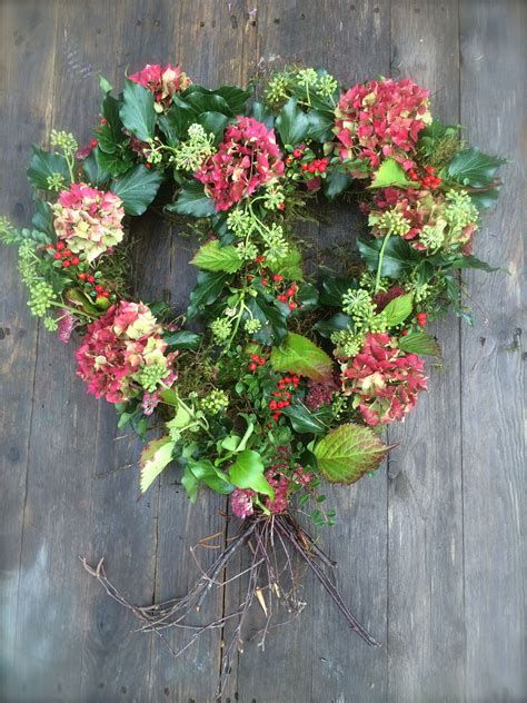 We did not find results for: Green funeral flowers. Heart-shaped autumn funeral wreath ...