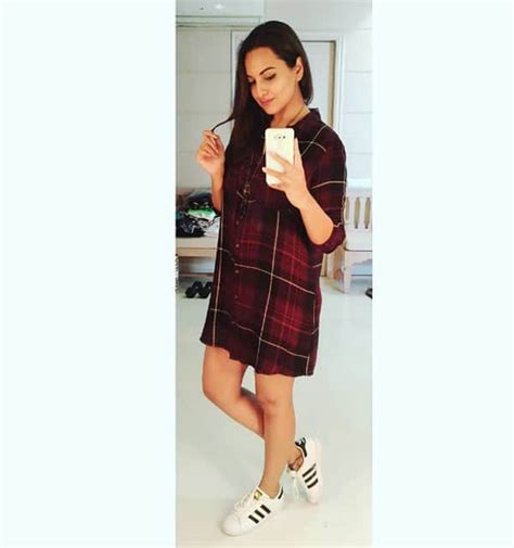 8 Pictures Of Sonakshi Sinha That Prove She Is The Next Fashionista Of Bollywood Bollywood