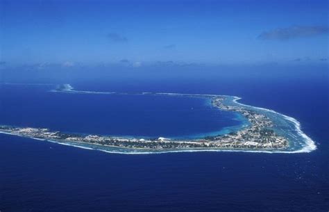 Worldly Rise Marshall Islands The Land And The People