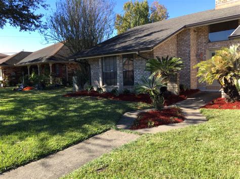 Is a new venture for 2021 with a commitment to environmental responsibility by putting the concept into practice util. Lawn Maintenance Company | Kleen Kutz Lawn and Landscape ...