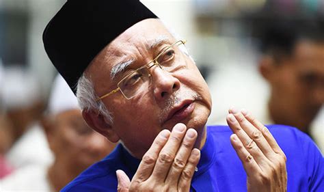 Elected members of parliament (mps) will be representing their constituency from the first sitting of 14th malaysian parliament to its dissolution. Malaysia election 2018: Najib Razak admits defeat ...