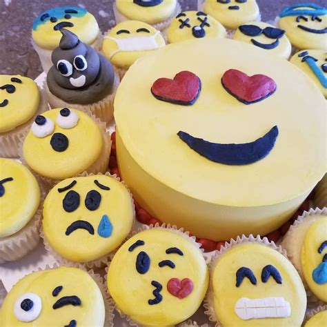Emojis Made By Flour Child Creations Mini Cheesecake Food Cake