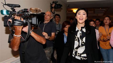 former thai pm yingluck says she won t flee justice dw learn german