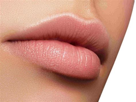 tips merawat bibir agar tetap merah merona tagar